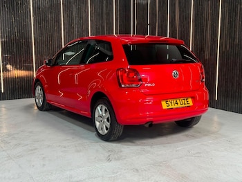 Used Volkswagen Polo 2014 for sale - 79168994: Photo