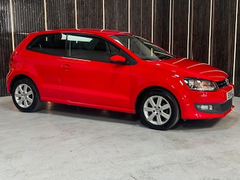 Used Volkswagen Polo 2014 for sale - 79168994: Photo