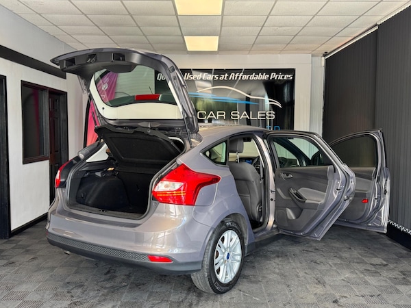 Used Ford Focus 2012 for sale - 76031836: Photo 15
