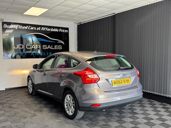 Used Ford Focus 2012 for sale - 76031836: Photo 18