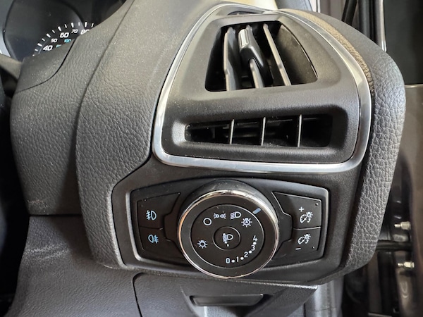 Used Ford Focus 2012 for sale - 76031836: Photo 31
