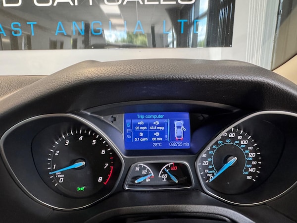 Used Ford Focus 2012 for sale - 76031836: Photo 32
