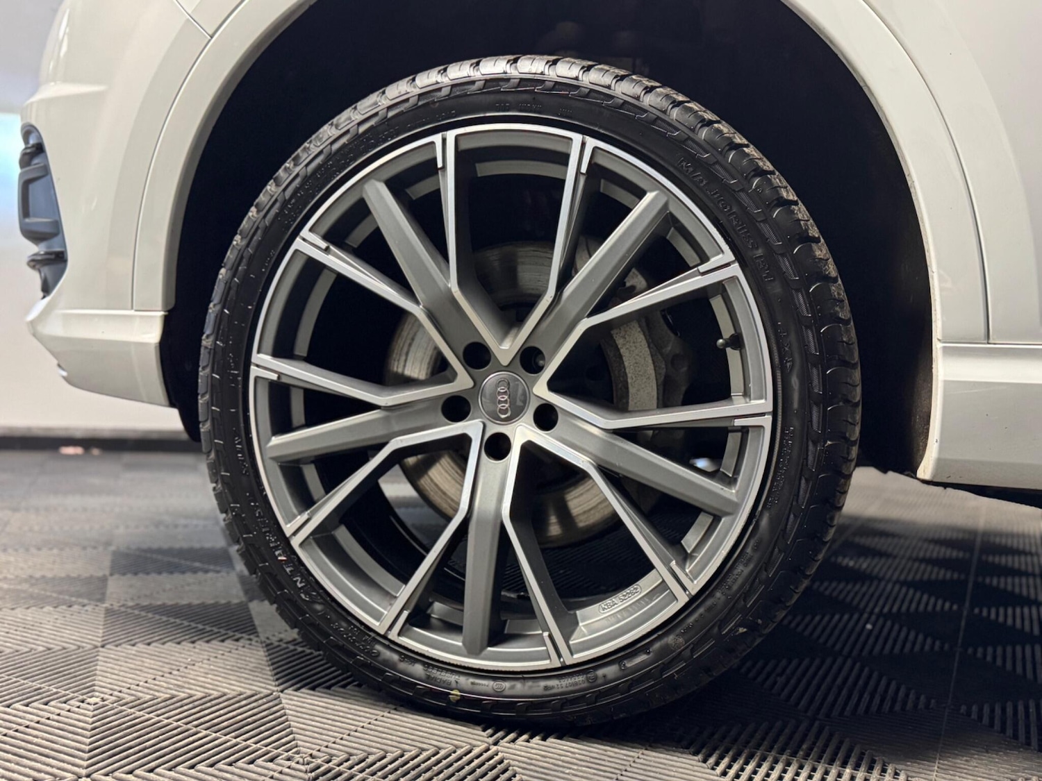 Used Audi Q7 2016 for sale - 77130788: Photo 21