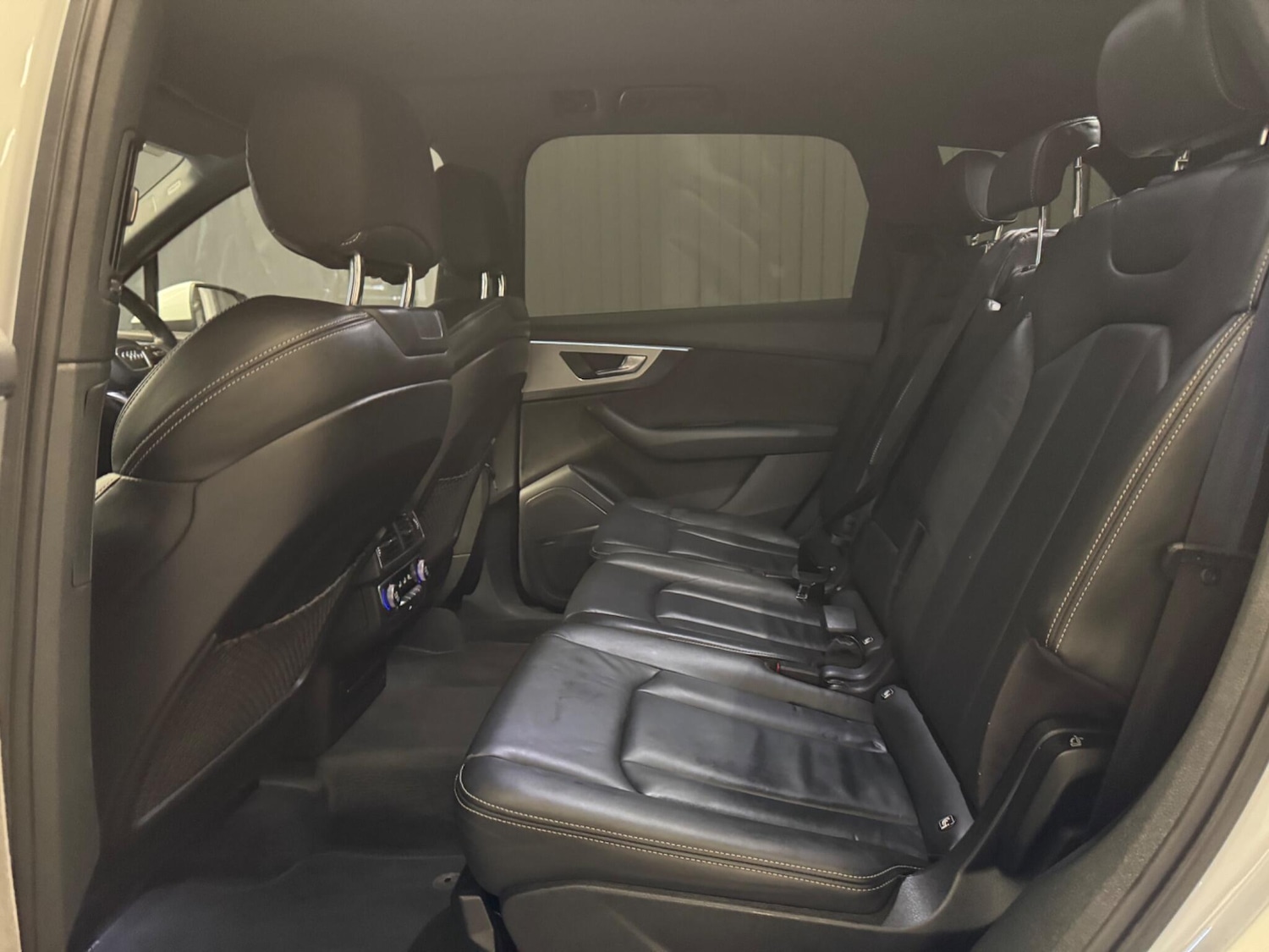 Used Audi Q7 2016 for sale - 77130788: Photo 32