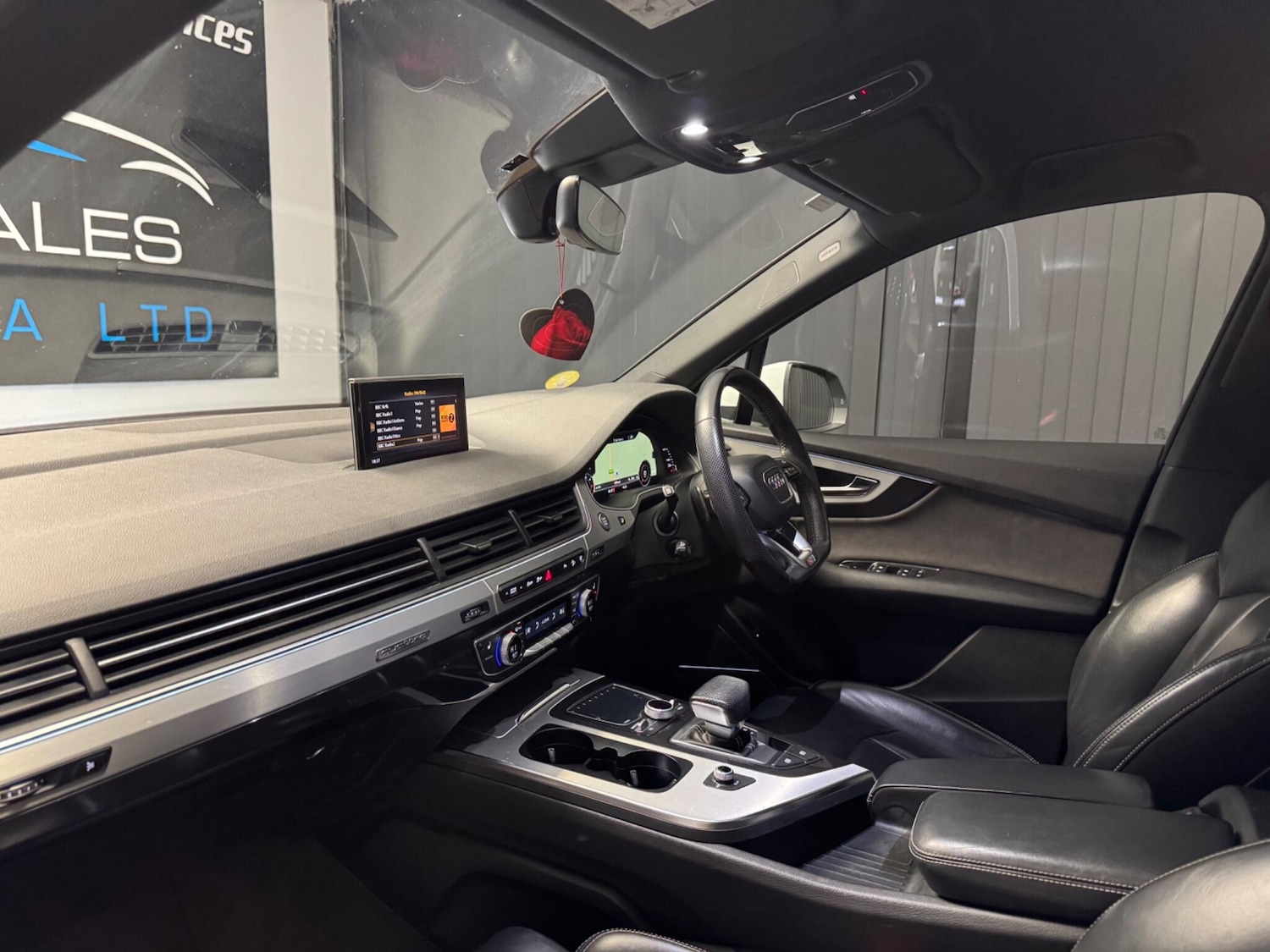 Used Audi Q7 2016 for sale - 77130788: Photo 36