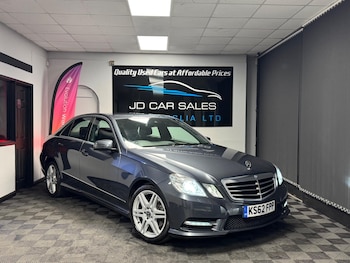 Mercedes-Benz - E Class