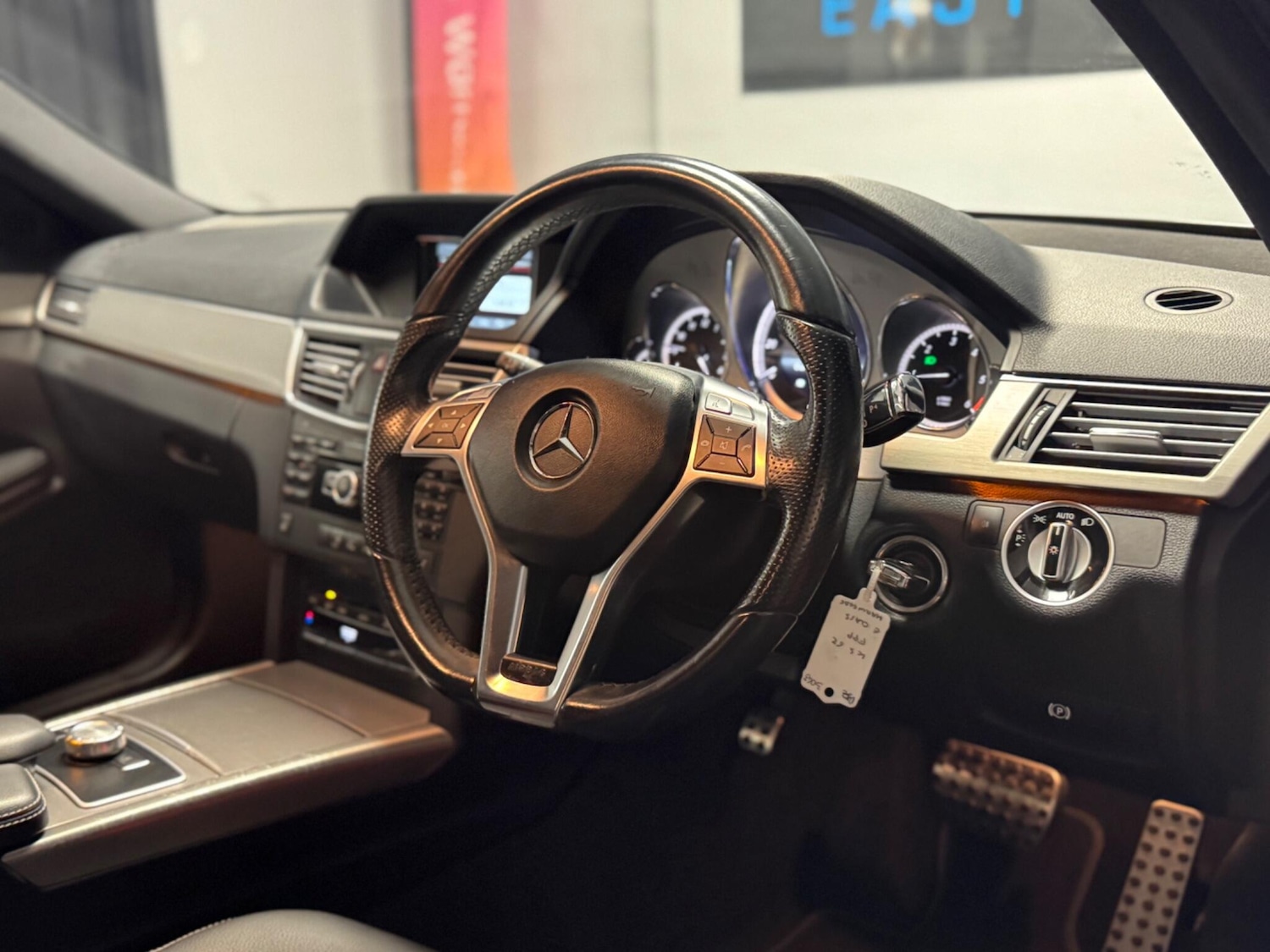 Used Mercedes-Benz E Class 2013 for sale - 76592473: Photo 49