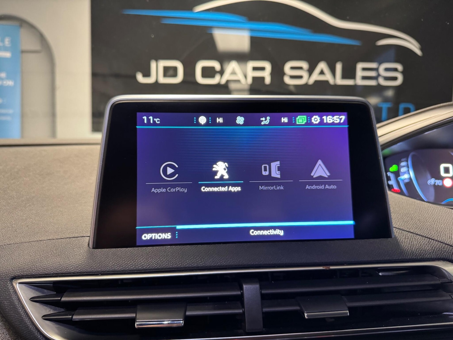 Used Peugeot 3008 2018 for sale - 77455988: Photo 29