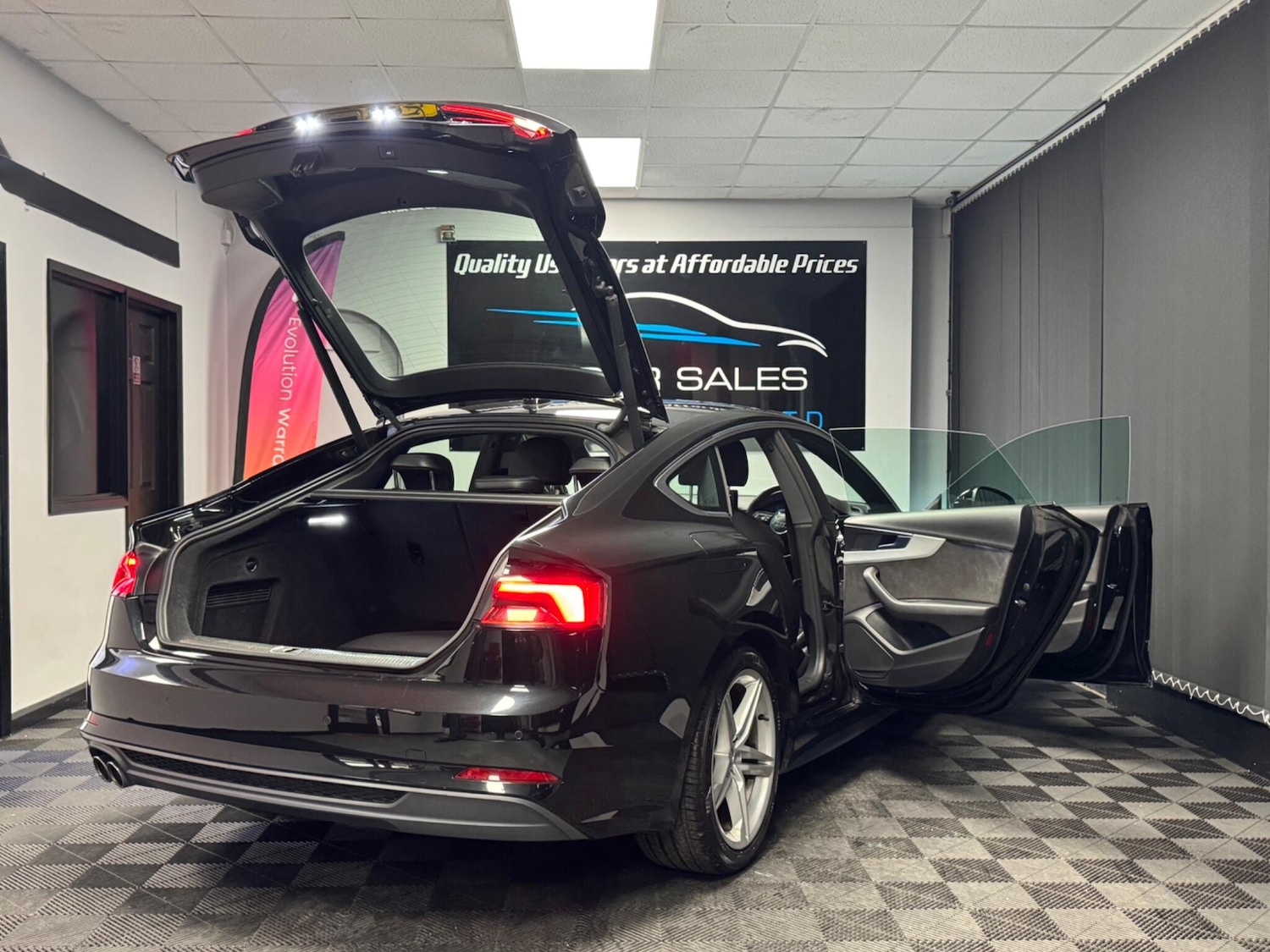 Used Audi A5 2017 for sale - 76457843: Photo 14