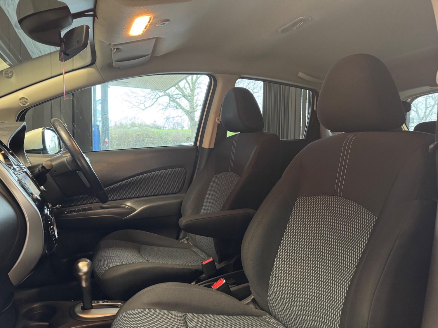 Used Nissan Note 2015 for sale - 77060377: Photo 24