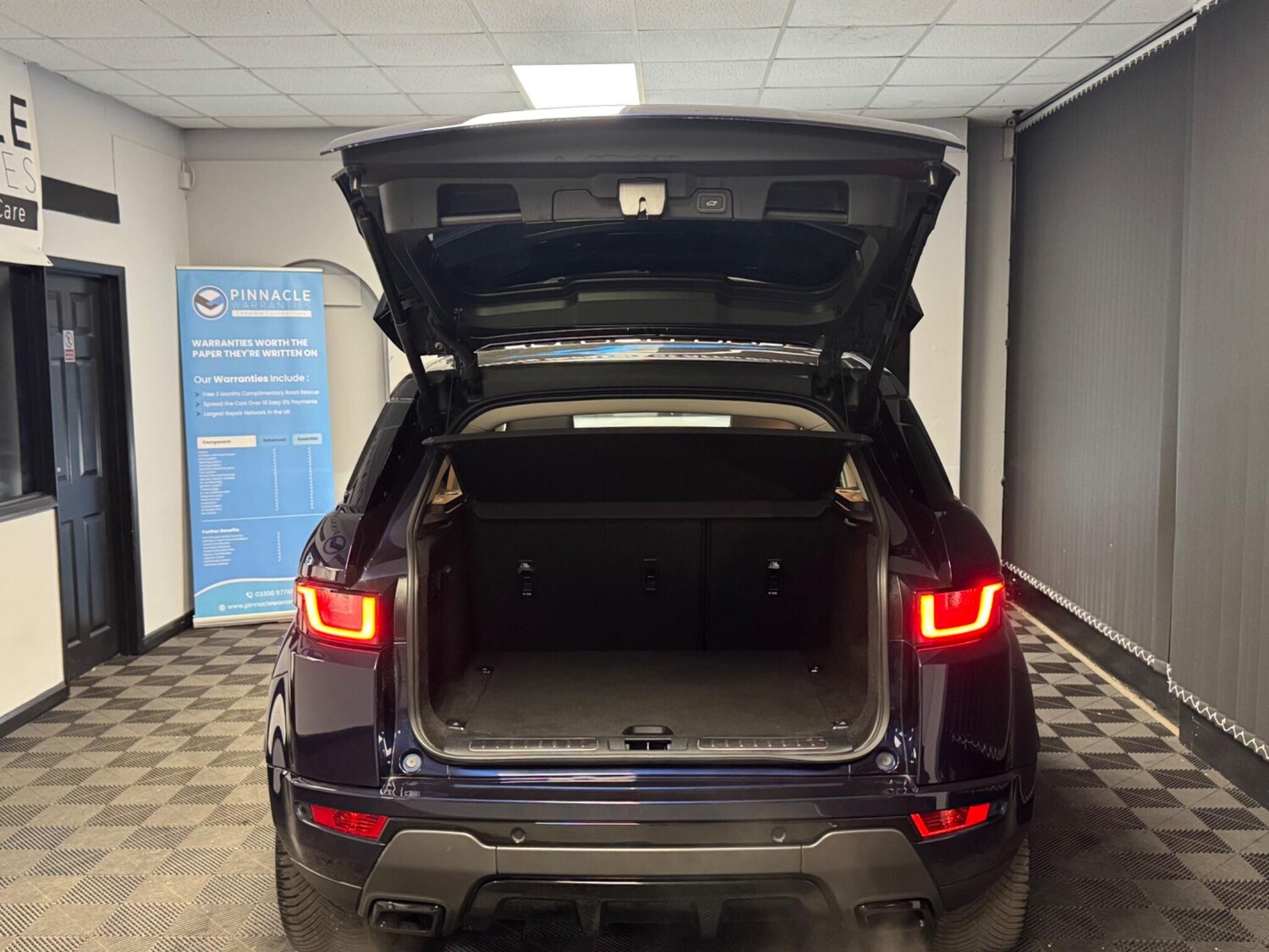 Used Land Rover Range Rover Evoque 2018 for sale - 77882603: Photo 13