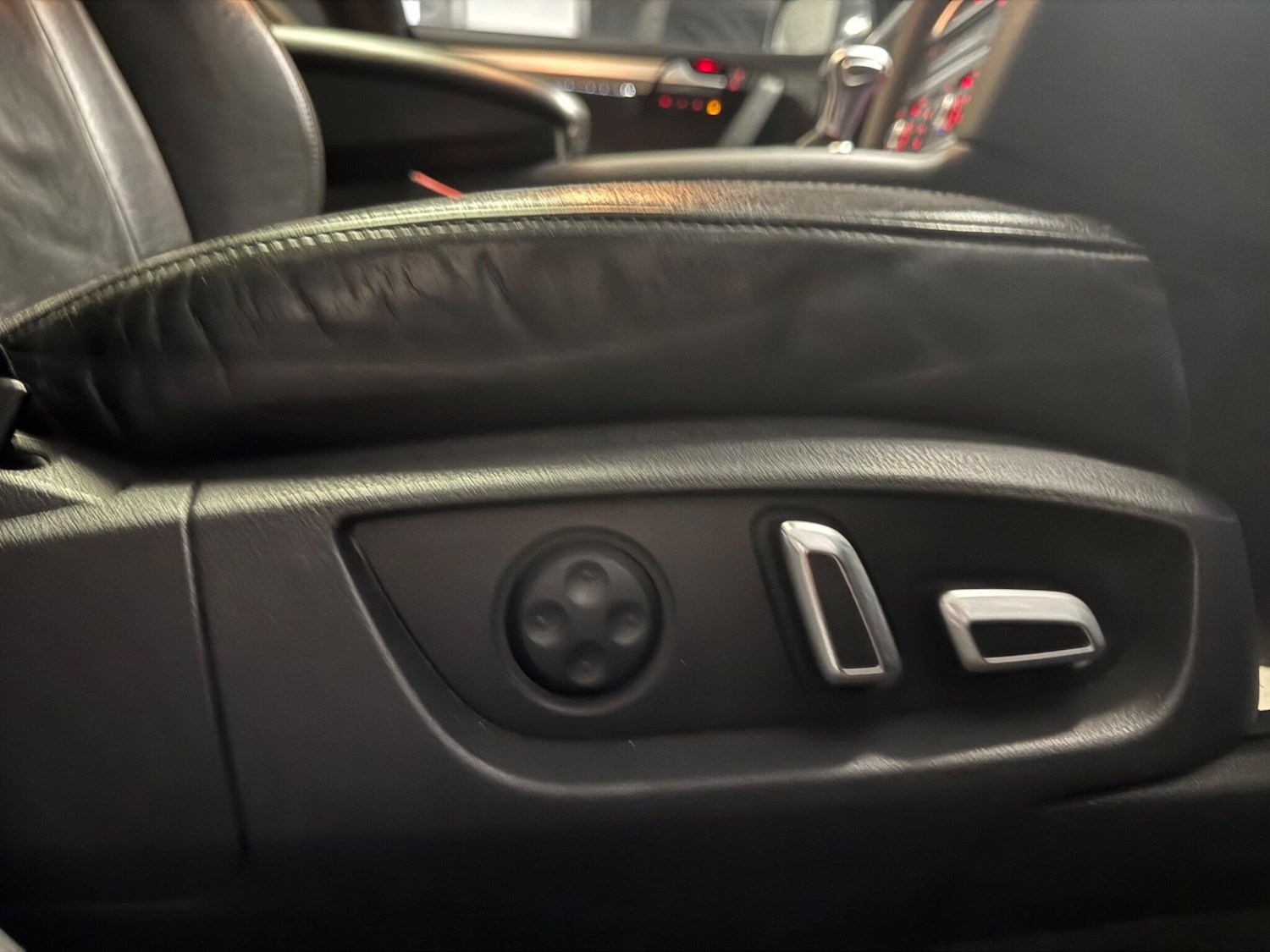 Used Audi Q7 for sale - 76370646: Photo 24