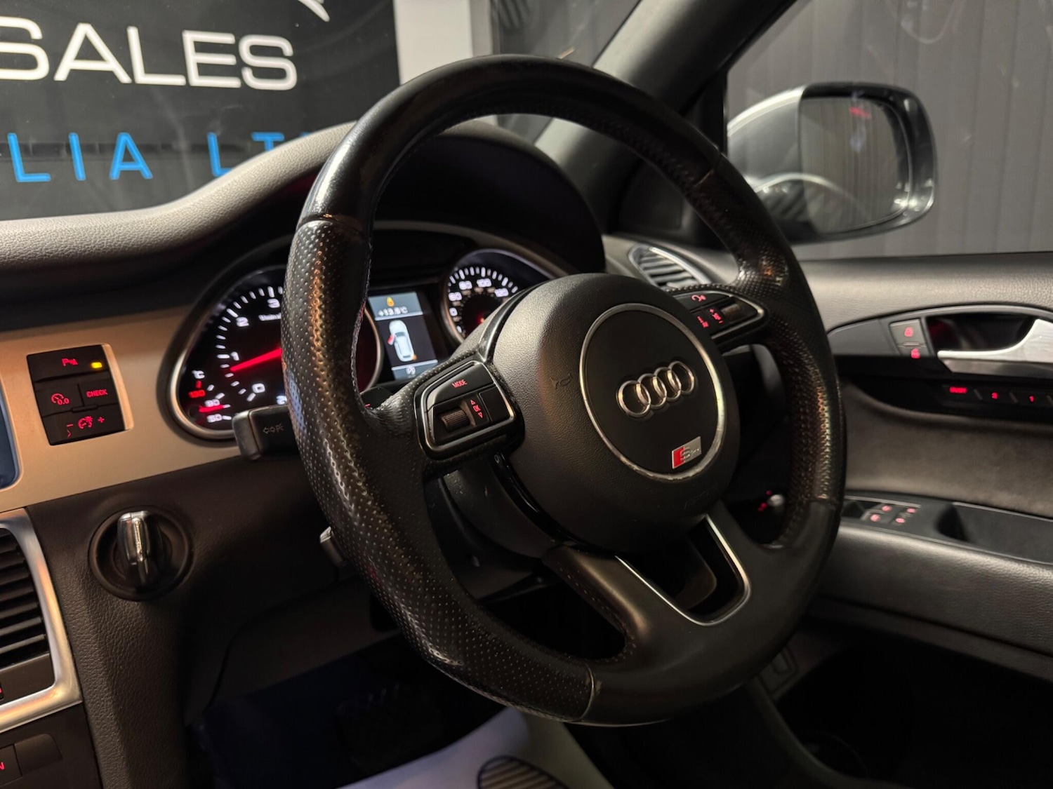 Used Audi Q7 for sale - 76370646: Photo 31