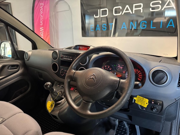 Used Citroen Berlingo 2015 for sale - 76189960: Photo 18
