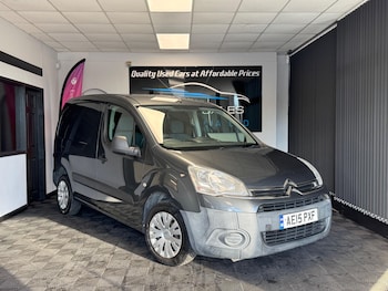 2015 (15) - 1.6 HDi 850 Enterprise L1 5dr