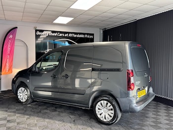Used Citroen Berlingo 2015 for sale - 76189960: Photo 3