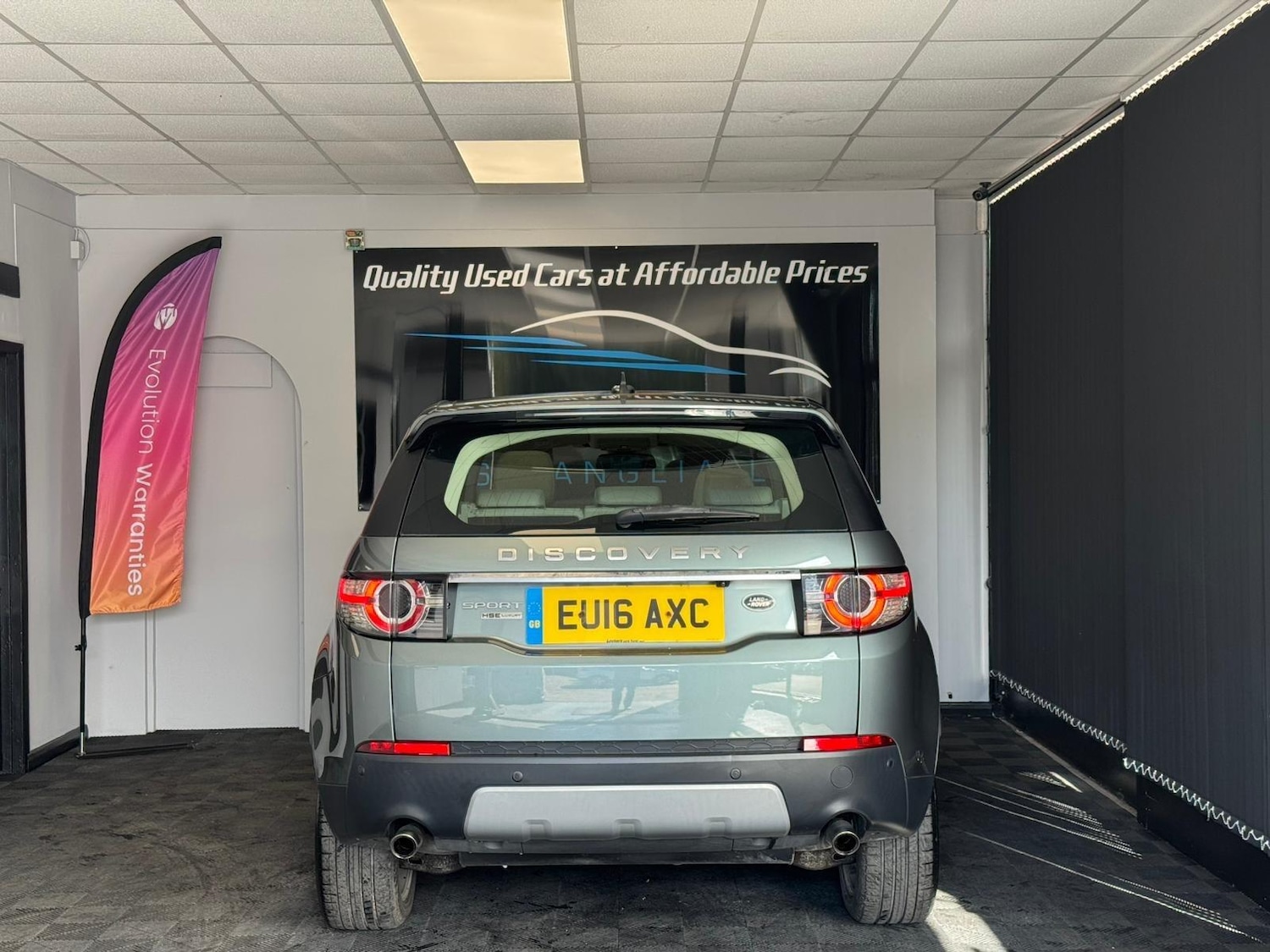Used Land Rover Discovery Sport 2016 for sale - 76122215: Photo 15