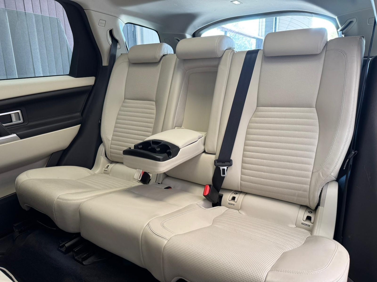 Used Land Rover Discovery Sport 2016 for sale - 76122215: Photo 22