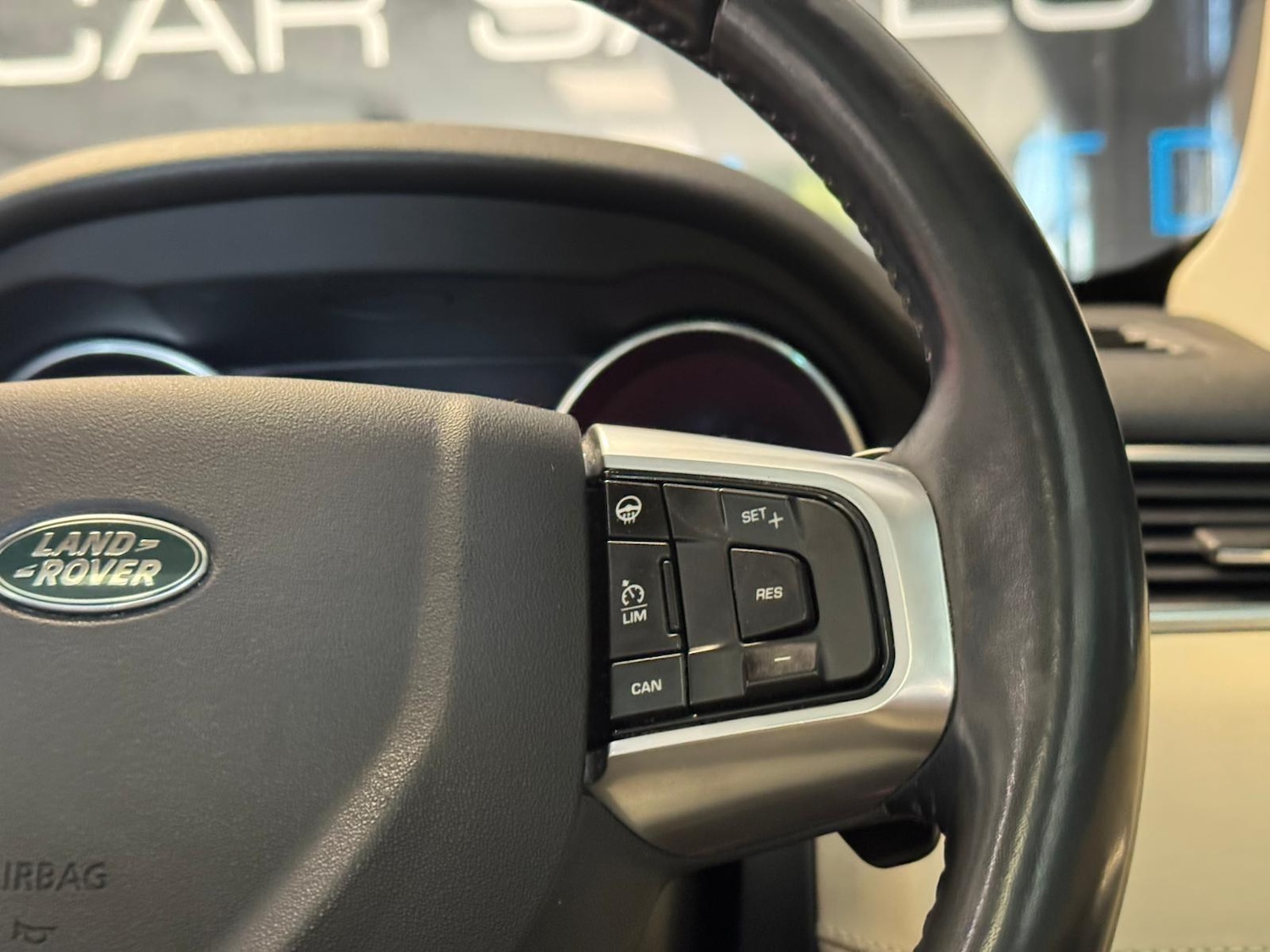 Used Land Rover Discovery Sport 2016 for sale - 76122215: Photo 33
