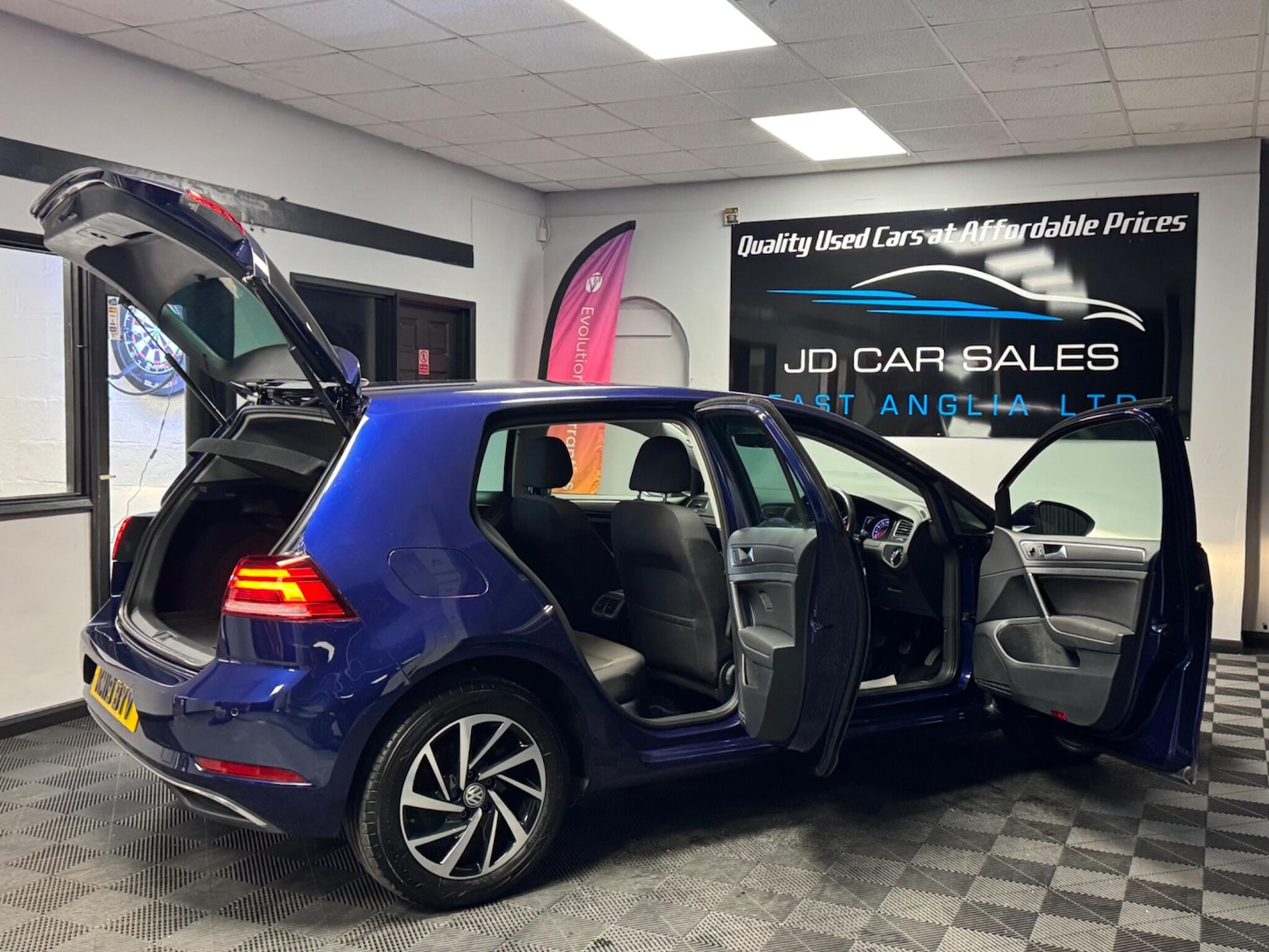 Used Volkswagen Golf 2019 for sale - 76409628: Photo 16