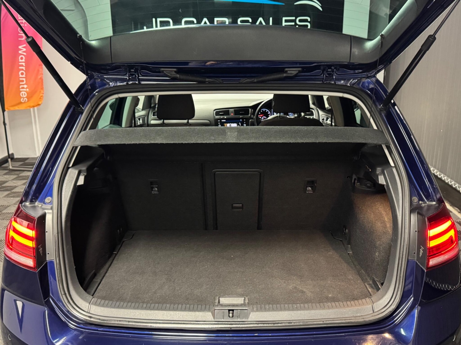 Used Volkswagen Golf 2019 for sale - 76409628: Photo 18