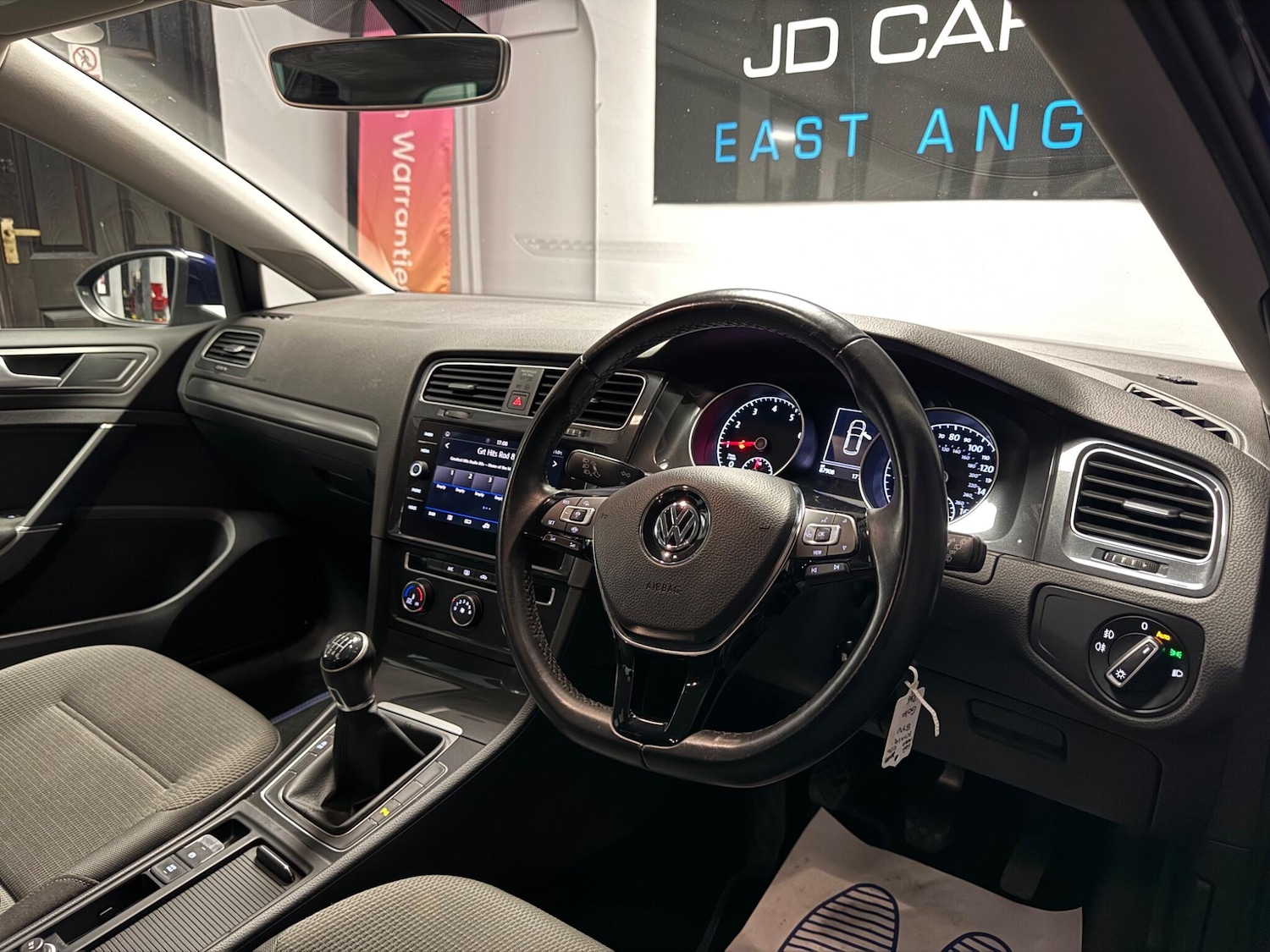 Used Volkswagen Golf 2019 for sale - 76409628: Photo 20