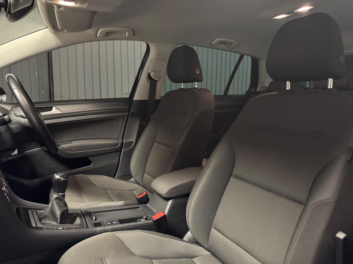 Used Volkswagen Golf 2019 for sale - 76409628: Photo 23