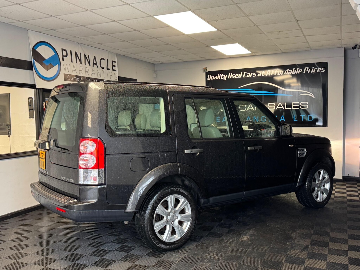 Used Land Rover Discovery 4 2013 for sale - 77468576: Photo 12