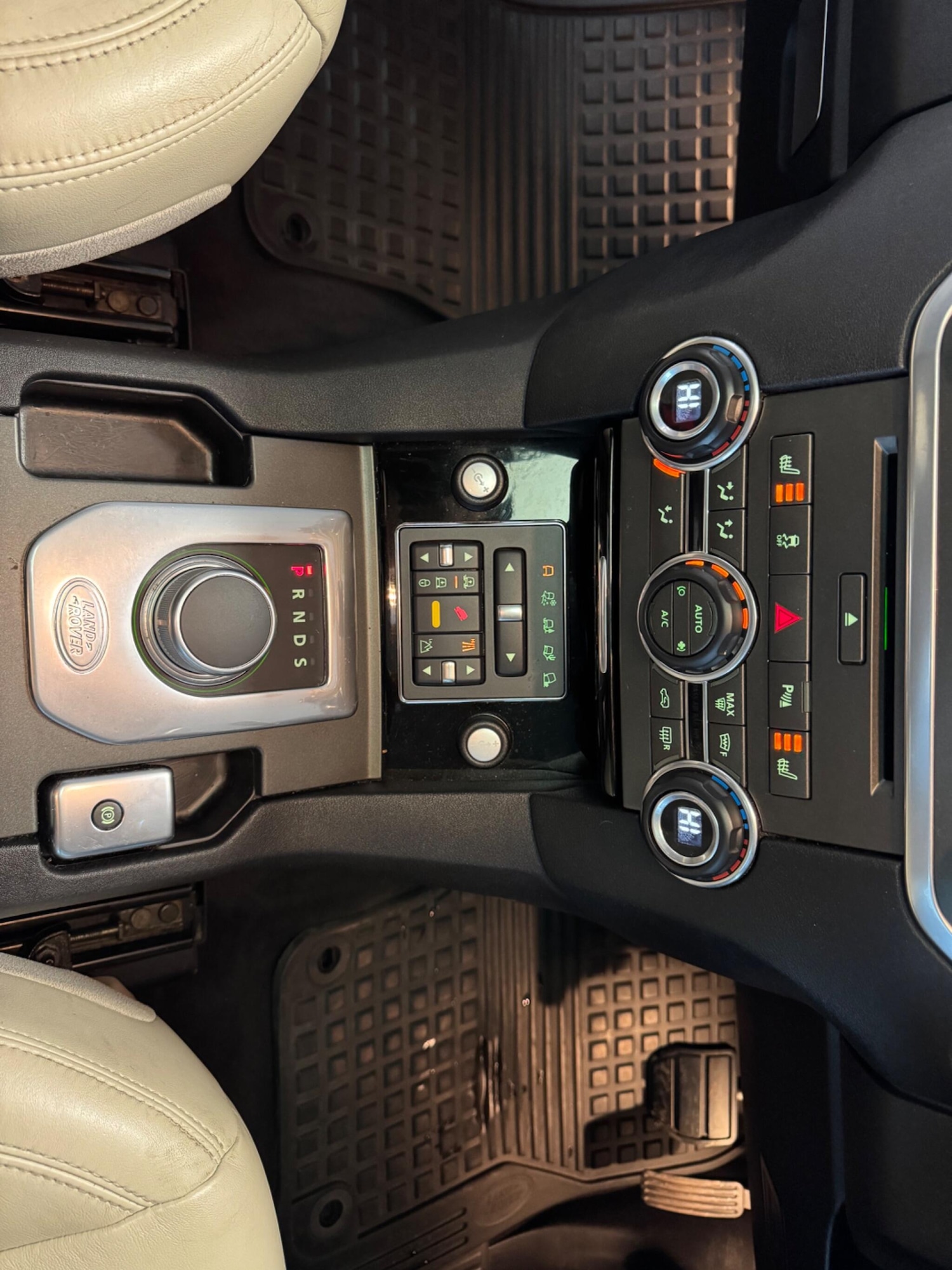 Used Land Rover Discovery 4 2013 for sale - 77468576: Photo 36