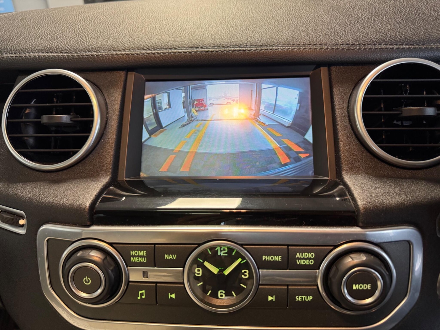 Used Land Rover Discovery 4 2013 for sale - 77468576: Photo 41