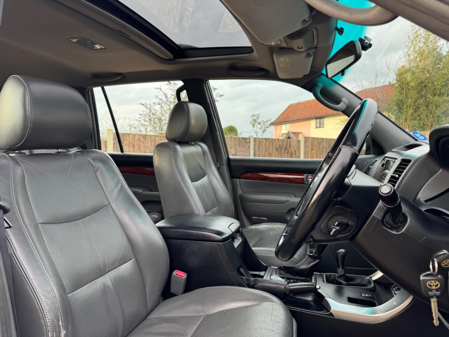 Used Toyota Land Cruiser 2004 for sale - 76965353: Photo 14