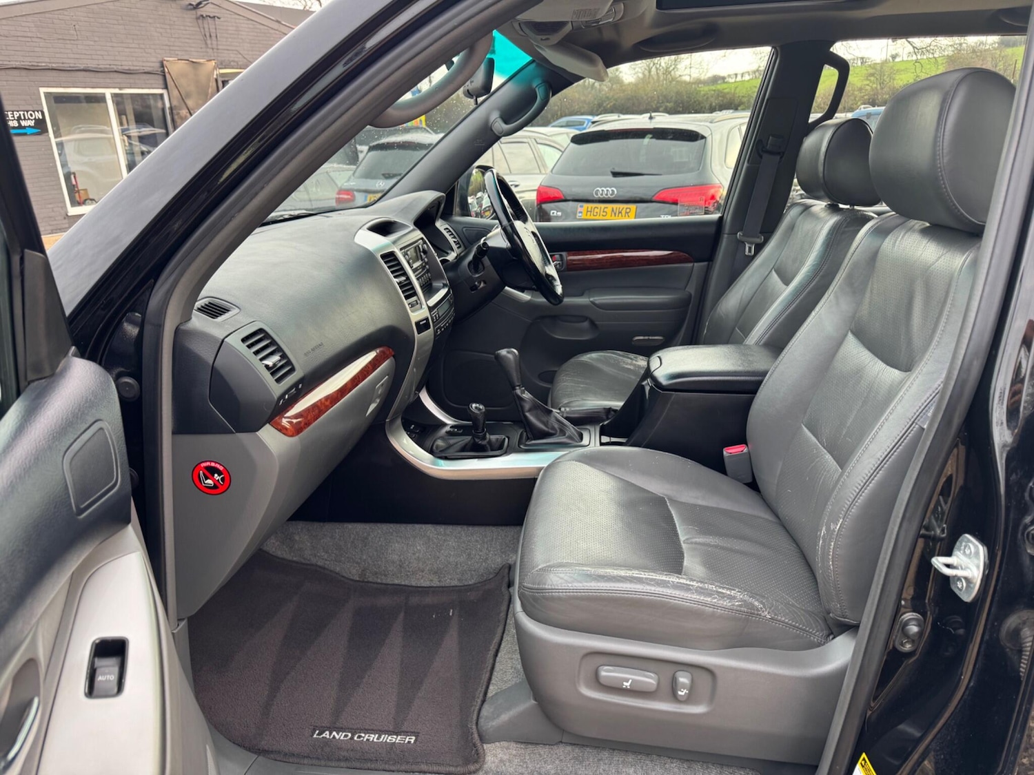 Used Toyota Land Cruiser 2004 for sale - 76965353: Photo 25