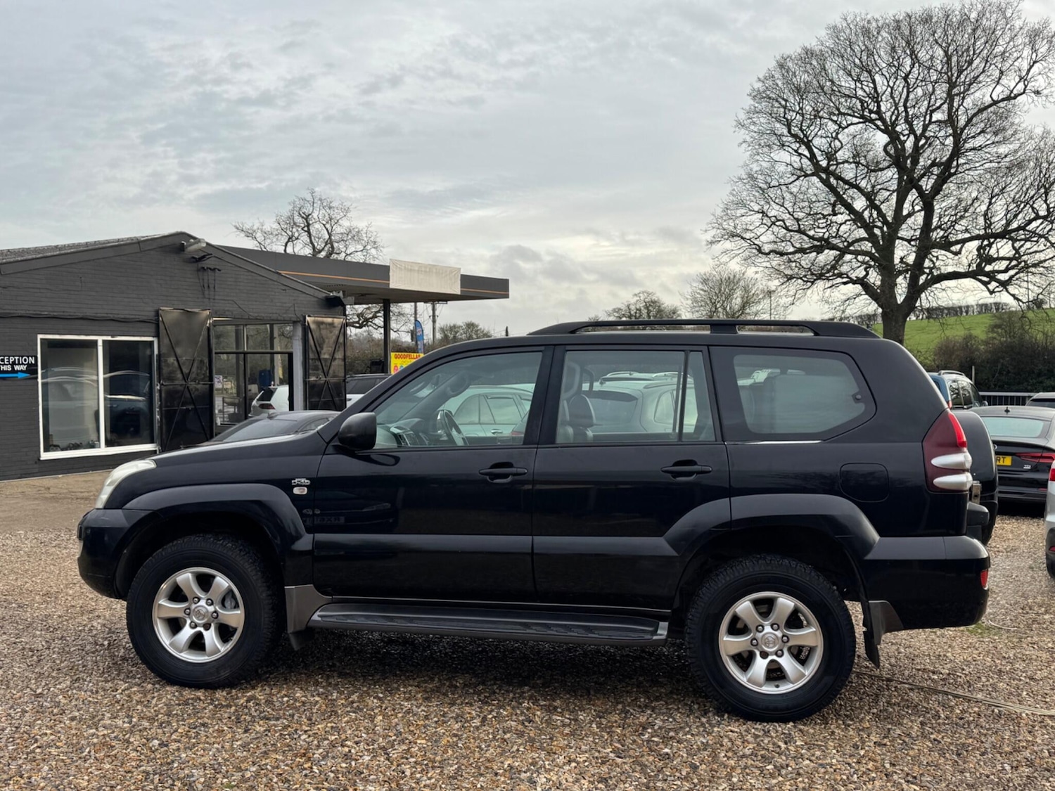 Used Toyota Land Cruiser 2004 for sale - 76965353: Photo 6