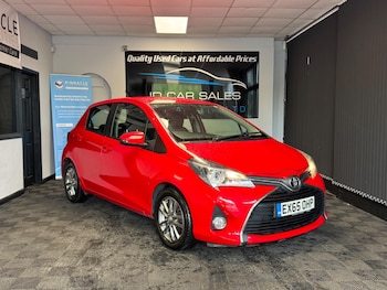 Used Toyota Yaris 2015 for sale - 78759389: Photo