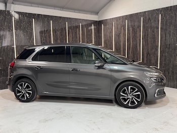 Used Citroen C4 Picasso 2018 for sale - 79106688: Photo