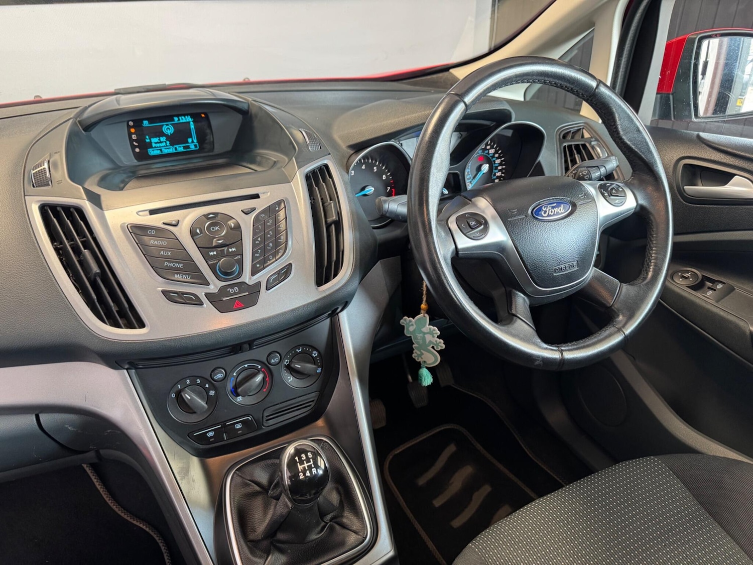 Used Ford C-Max 2014 for sale - 78033893: Photo 25