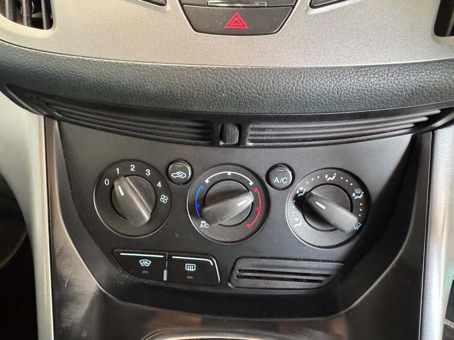 Used Ford C-Max 2014 for sale - 78033893: Photo 26