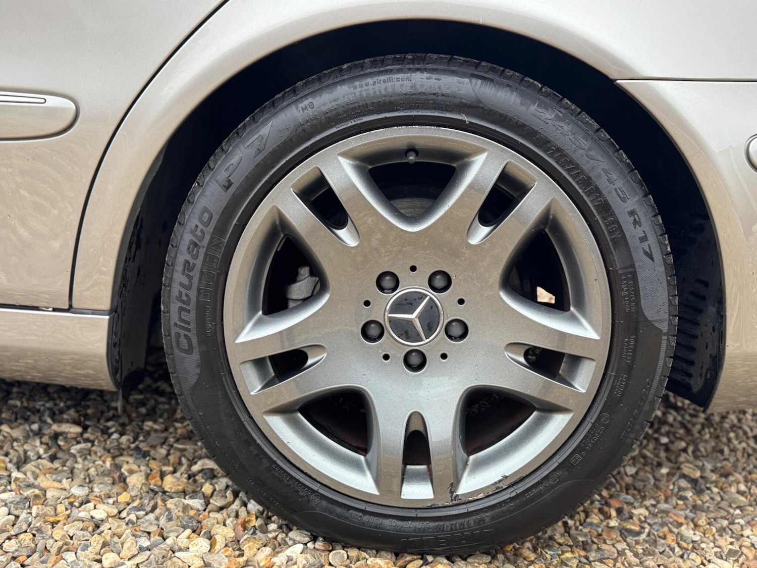 Used Mercedes-Benz E Class 2005 for sale - 77305248: Photo 10