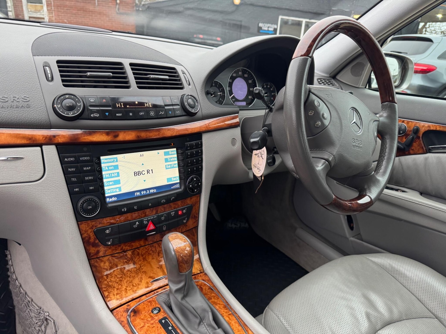 Used Mercedes-Benz E Class 2005 for sale - 77305248: Photo 22