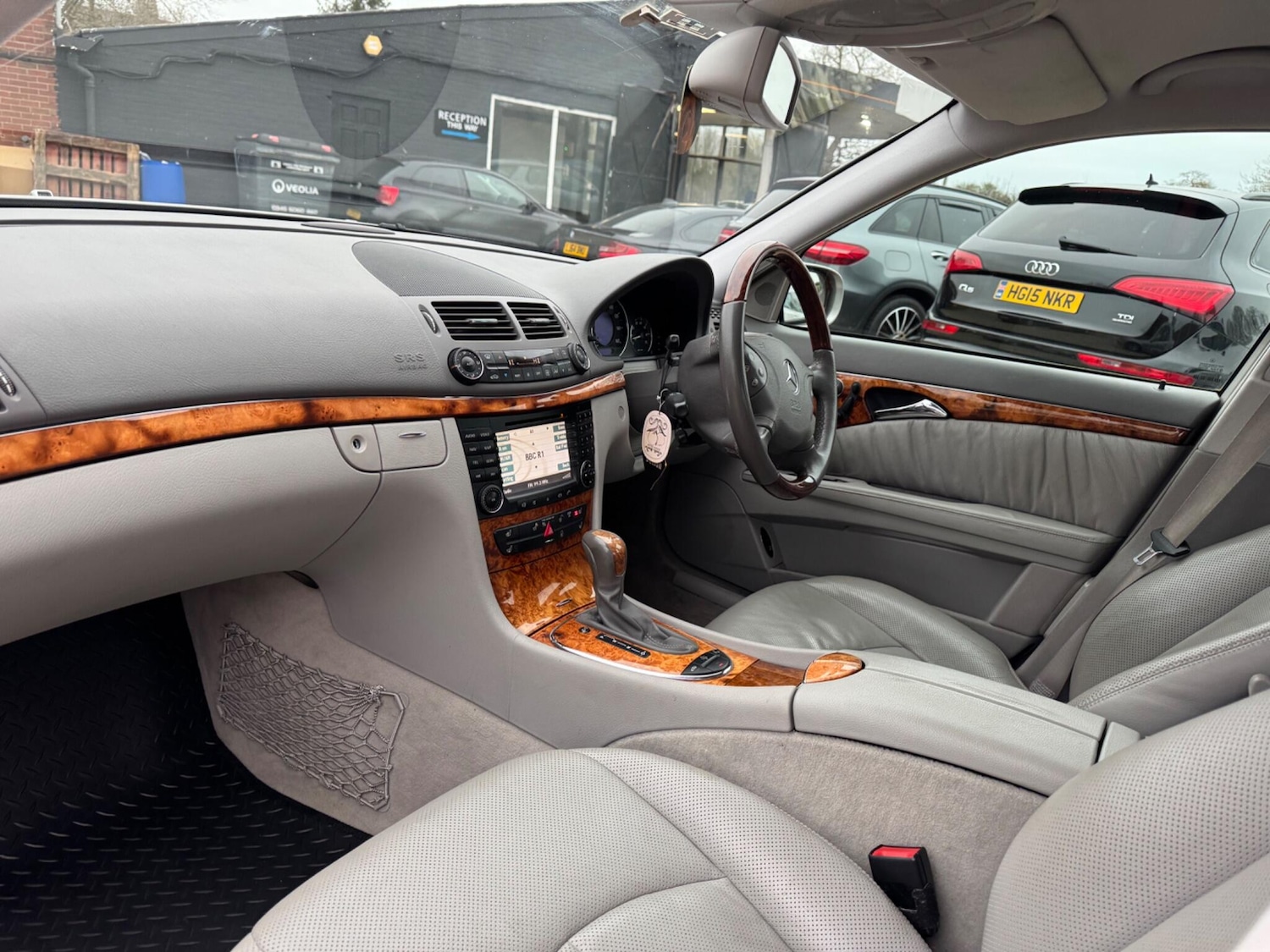 Used Mercedes-Benz E Class 2005 for sale - 77305248: Photo 23