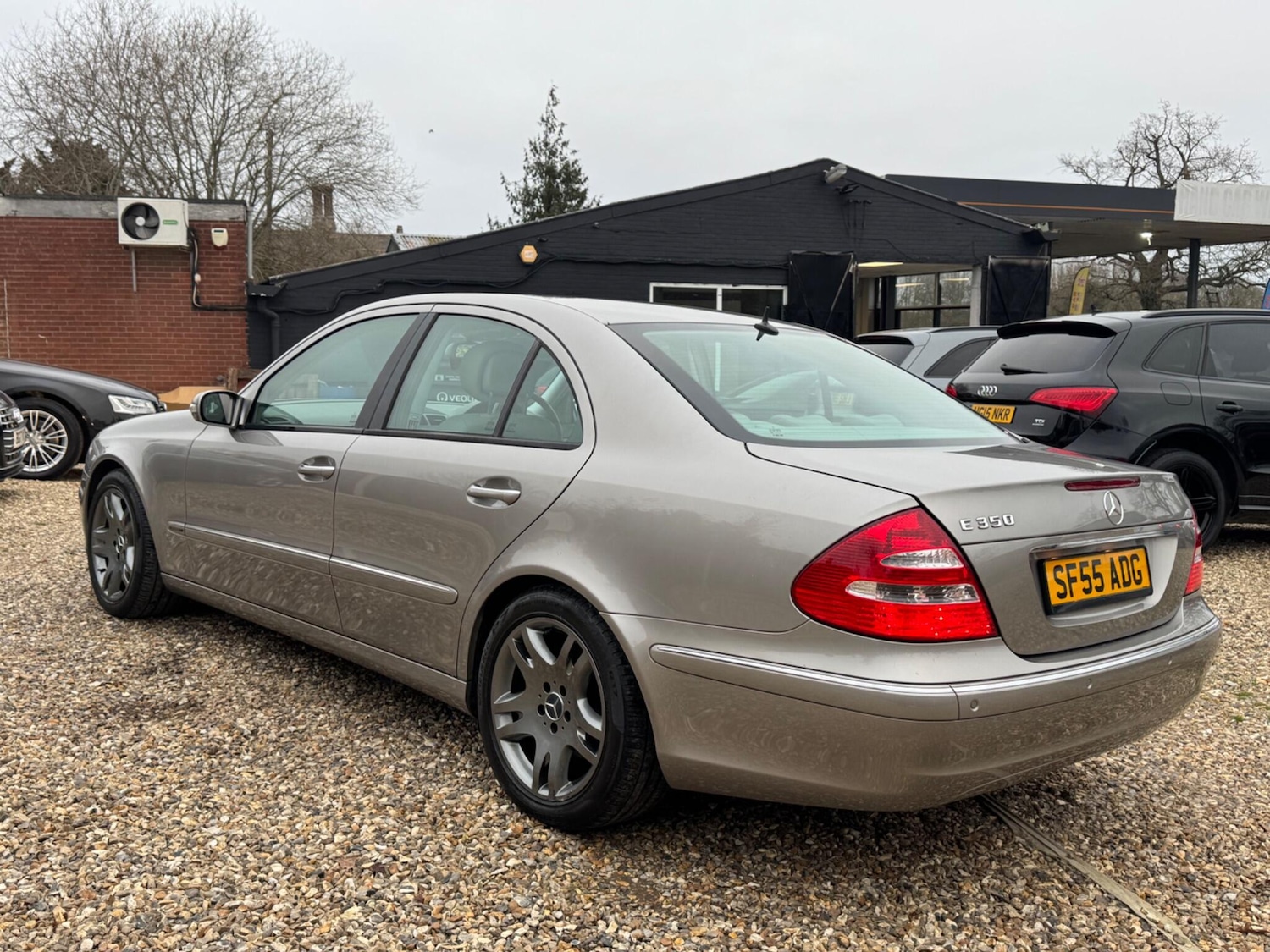 Used Mercedes-Benz E Class 2005 for sale - 77305248: Photo 5