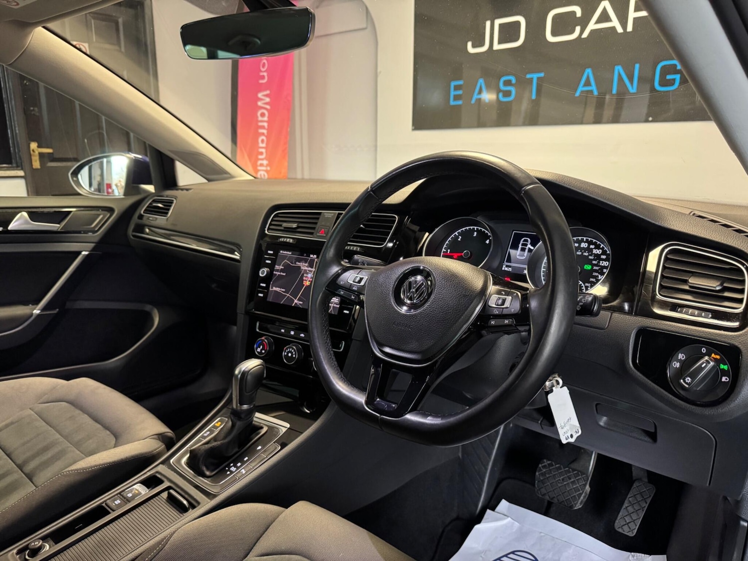 Used Volkswagen Golf 2017 for sale - 76592042: Photo 18