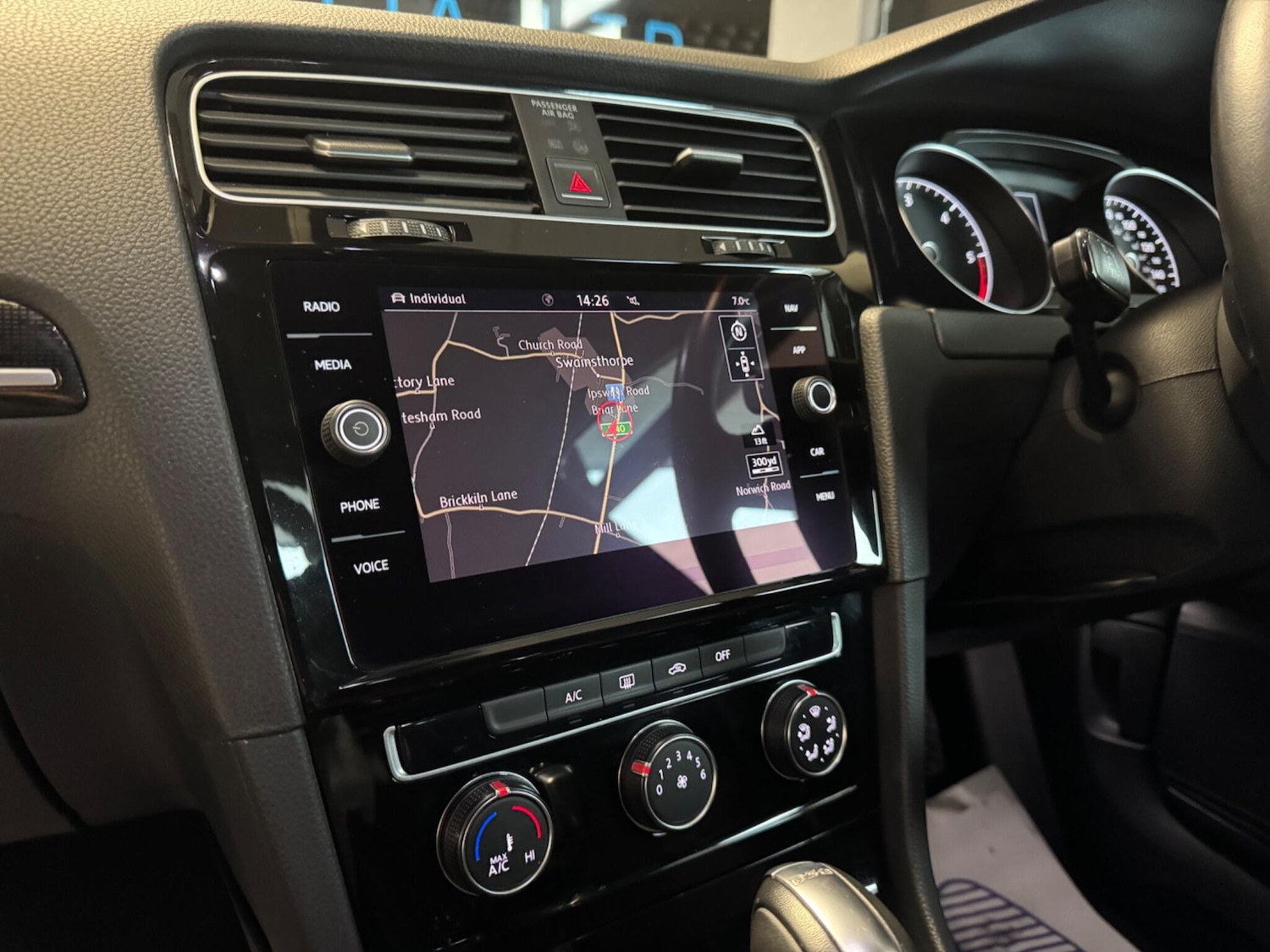 Used Volkswagen Golf 2017 for sale - 76592042: Photo 30