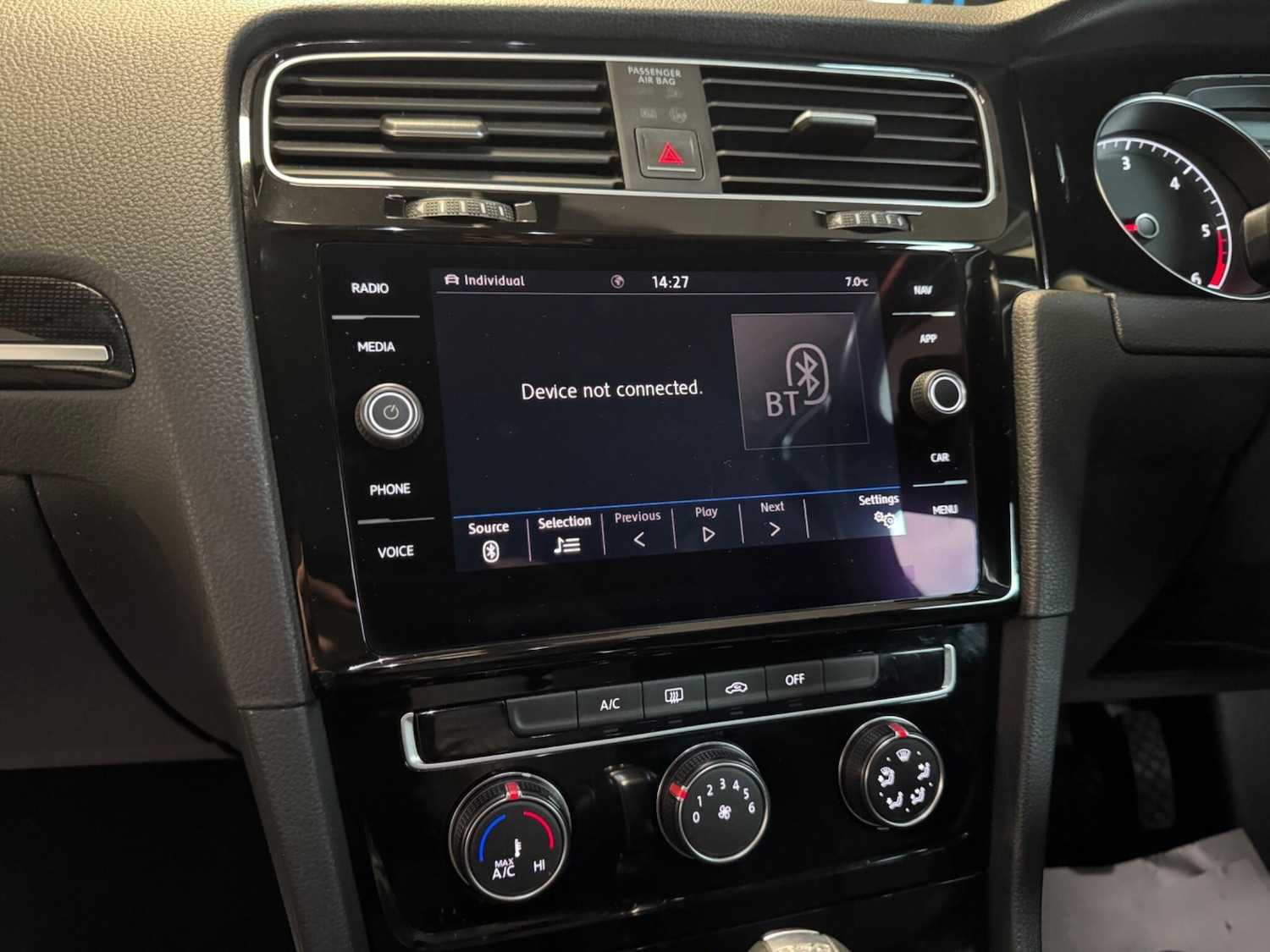 Used Volkswagen Golf 2017 for sale - 76592042: Photo 36