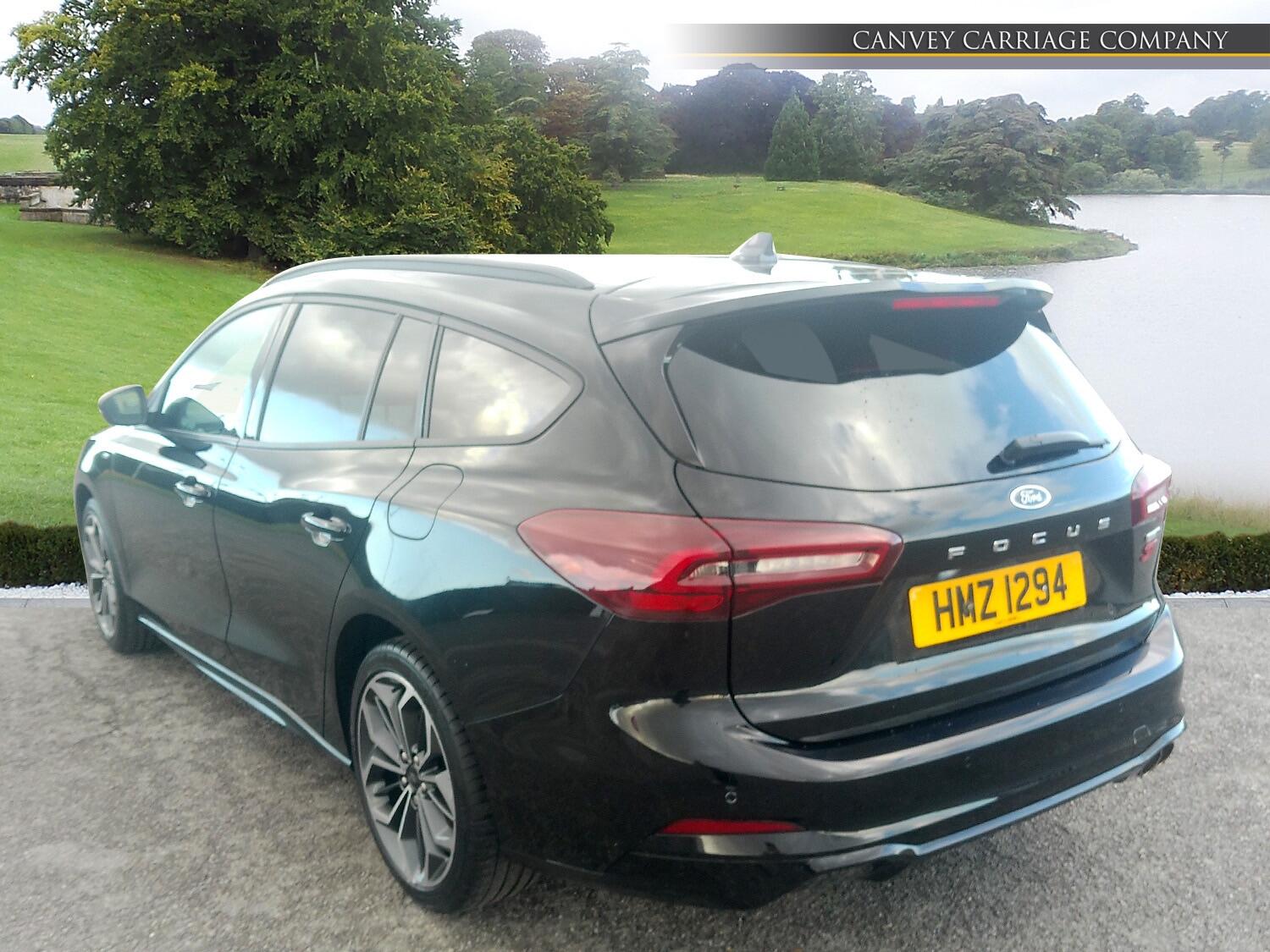 Used Ford Focus 2022 for sale - 76936229: Photo 3