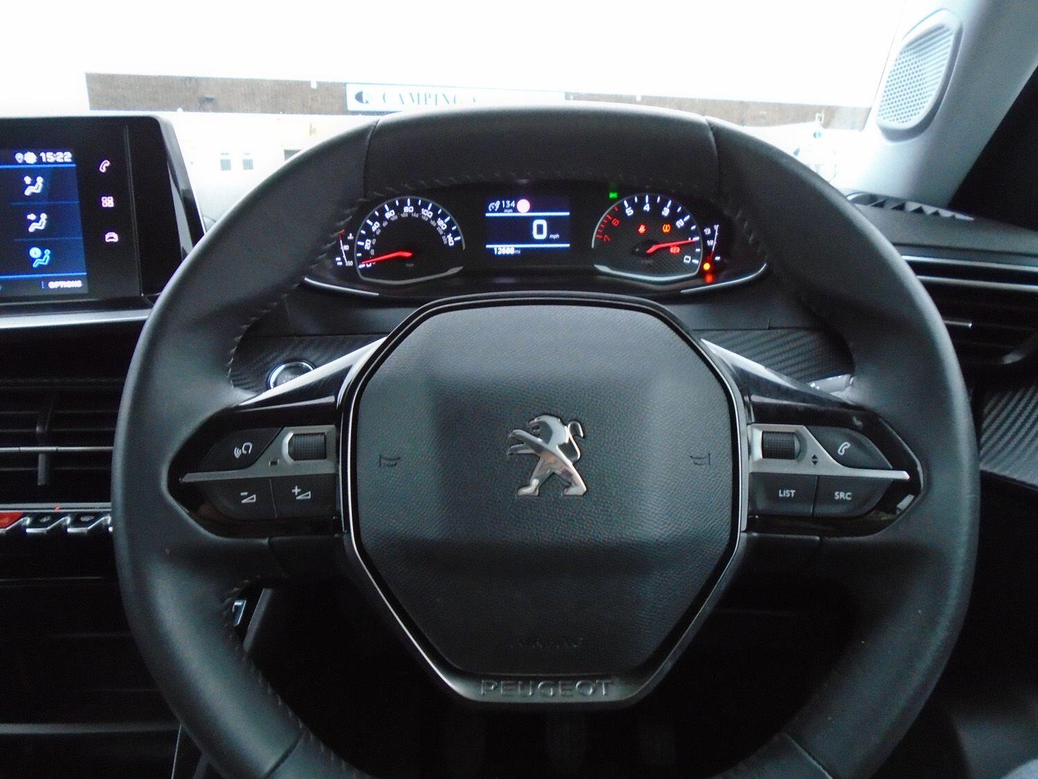 Used Peugeot 2008 2022 for sale - 76620324: Photo 9