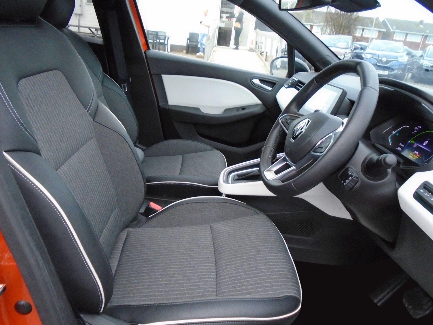 Used Renault Clio 2022 for sale - 76584352: Photo 10