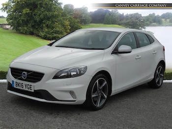 Used Volvo V40 2016 for sale - 77753260: Photo