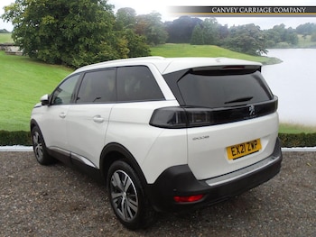 Used Peugeot 5008 2021 for sale - 76995118: Photo