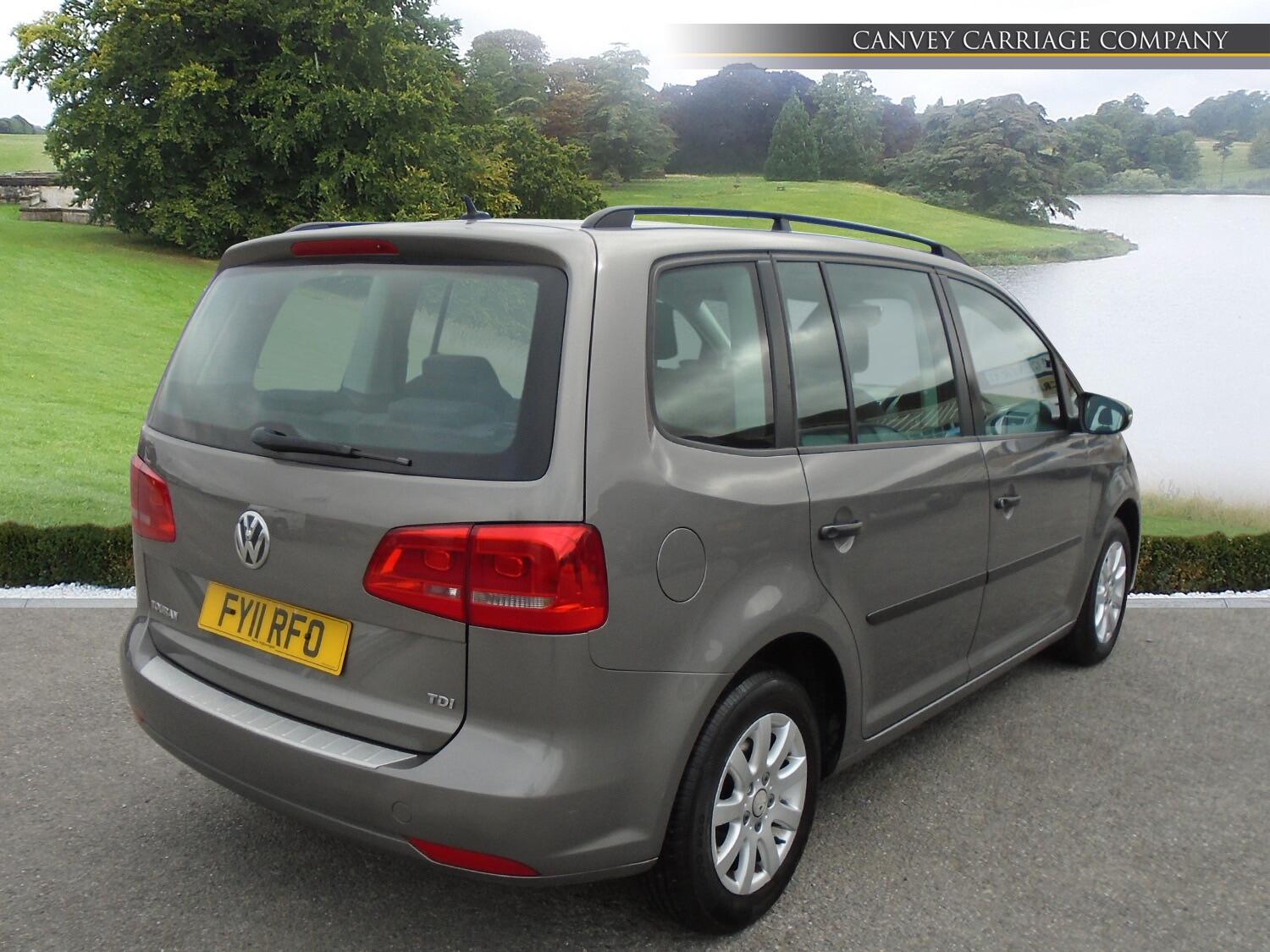 Used Volkswagen Touran 2011 for sale - 77163151: Photo 3